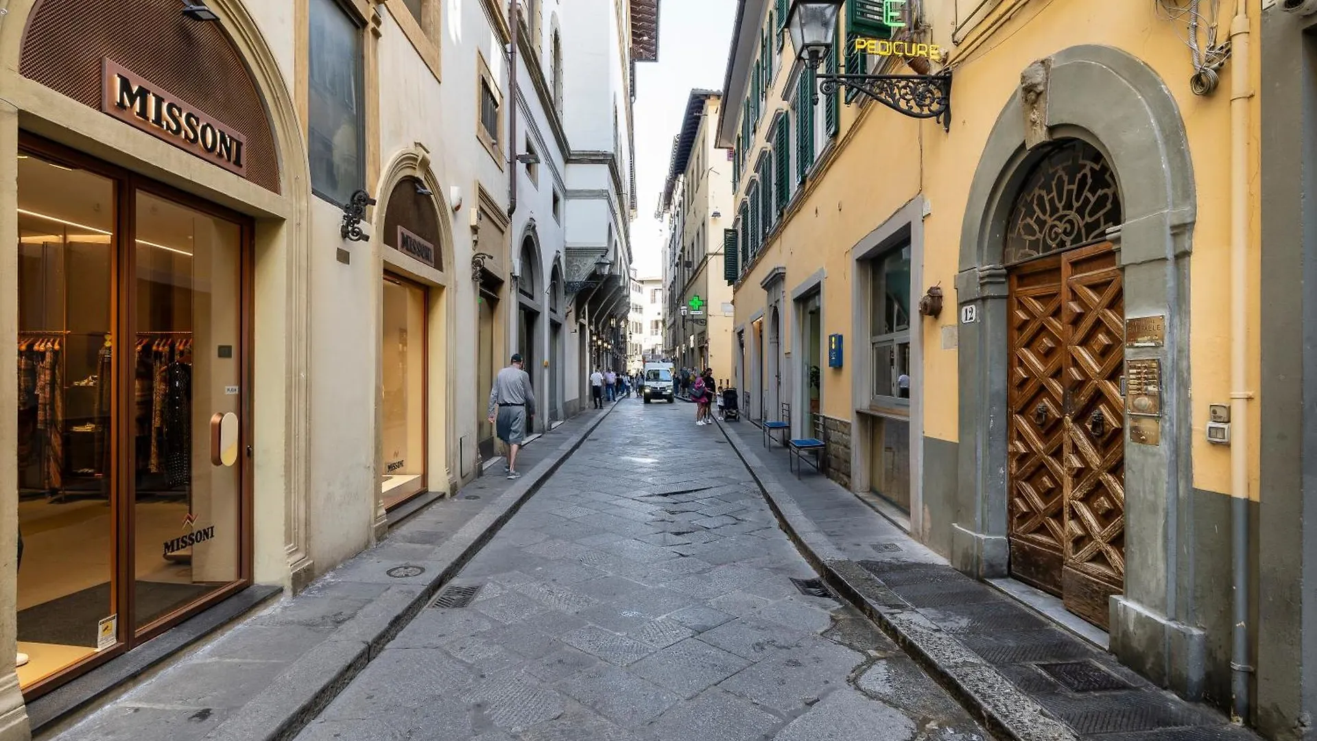 Porta Rossa Apartment Florence Italy