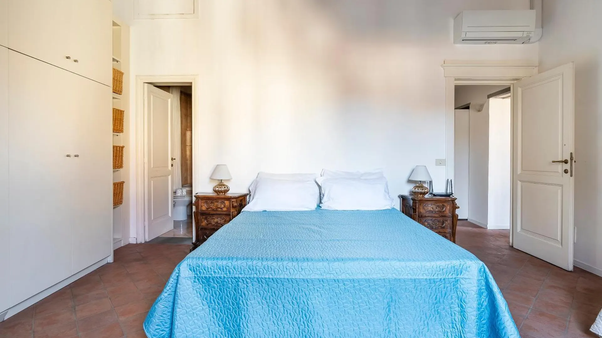 Porta Rossa Apartment Florence 0*,  Italy